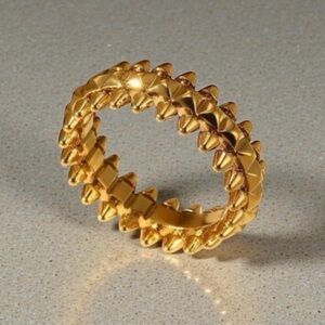 Gold Spiked Ring Clash De Gold Style